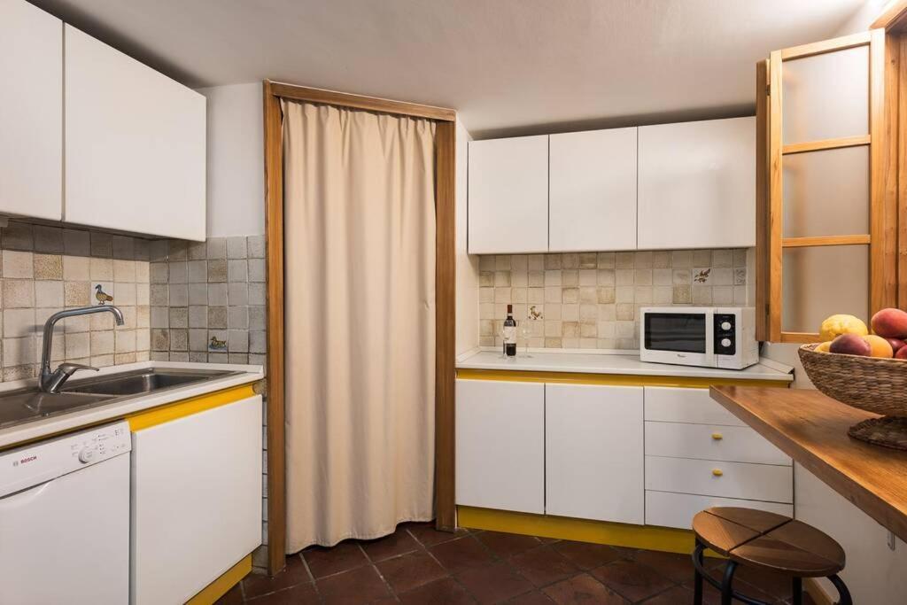 Idyllia -Teatro Pompeo Apartment Рим Экстерьер фото