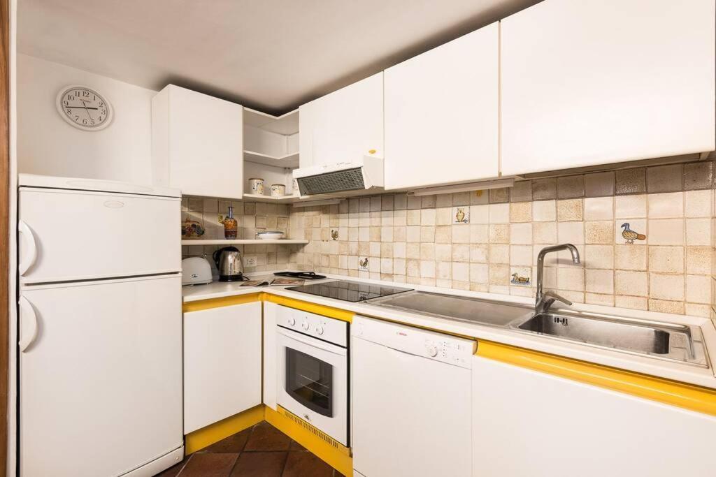 Idyllia -Teatro Pompeo Apartment Рим Экстерьер фото